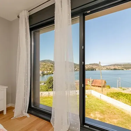 Feriehus Casa Nueva Con Piscina Y Vistas Al Mar Vilaboa