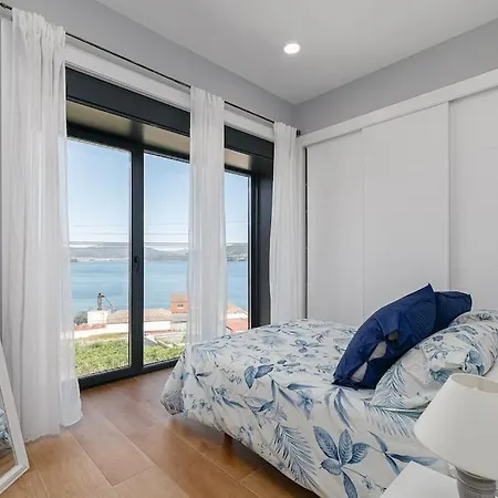 Casa Nueva Con Piscina Y Vistas Al Mar *