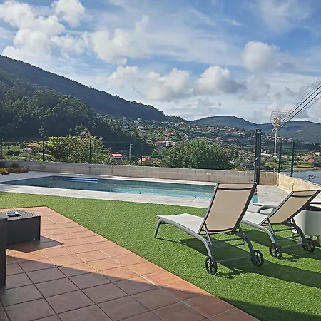 Casa Nueva Con Piscina Y Vistas Al Mar Nyaraló Vilaboa